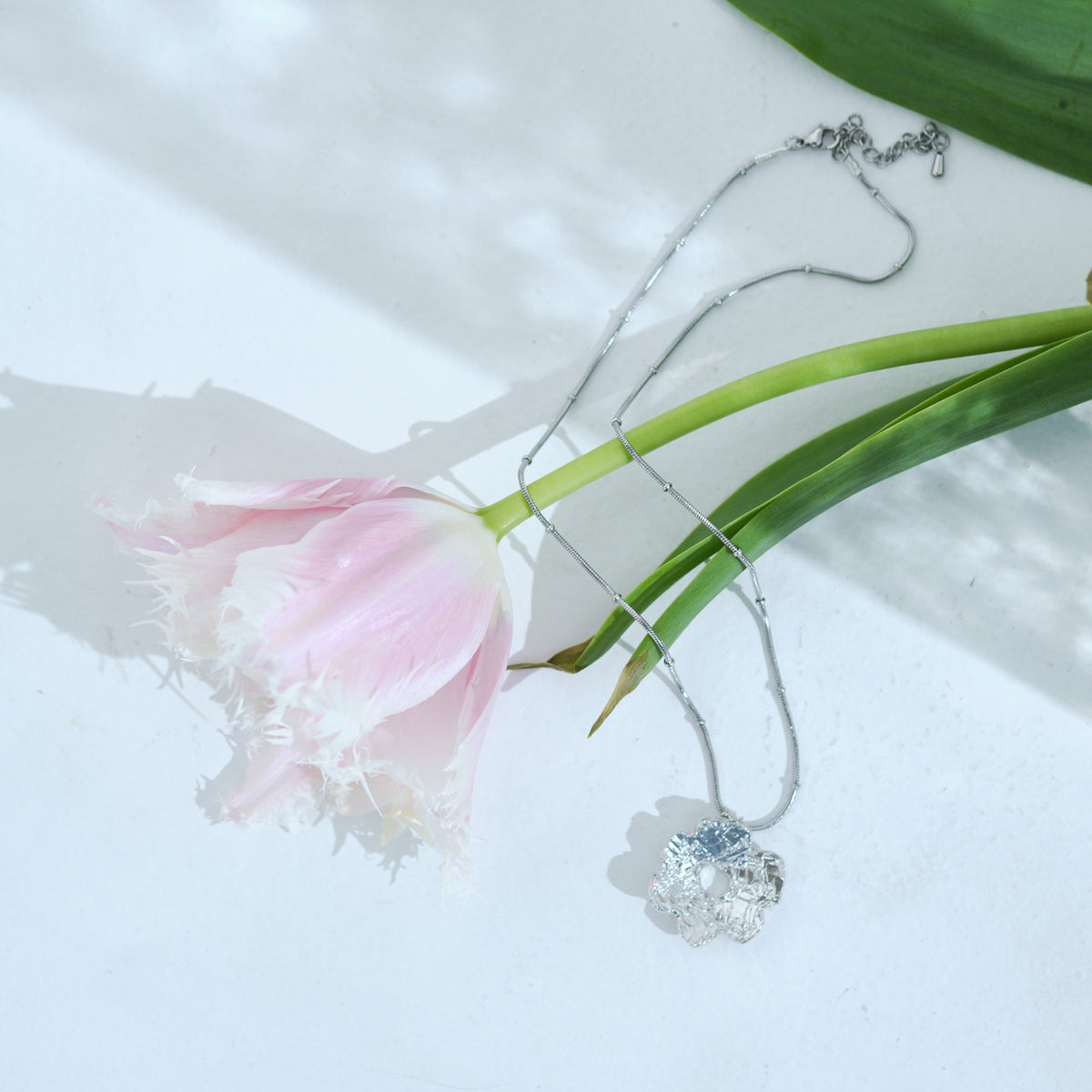 Poppy Necklace
